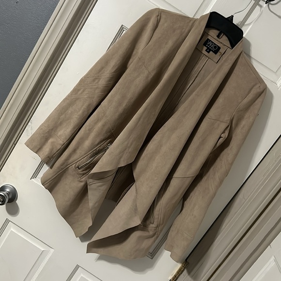 Tan Blazer - Picture 2 of 6